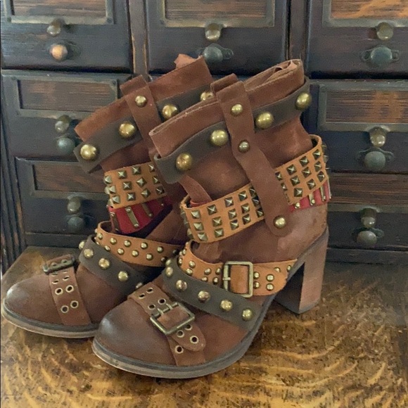 Jeffrey Campbell Budgie boot size 9 - Picture 2 of 10